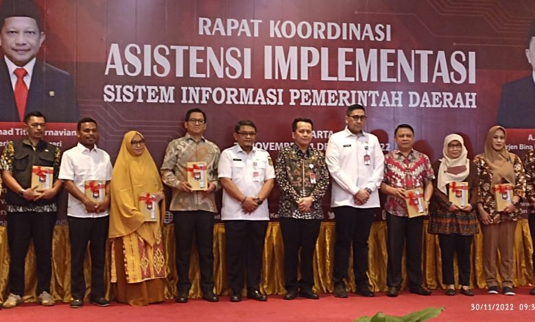 Provinsi Penerima AWARD Realisasi Belanja APBD Dalam Penerapan SIPD ...